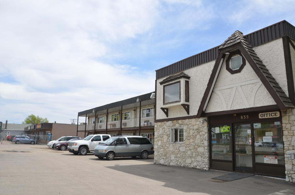 Coachman Inn Regina Exterior photo