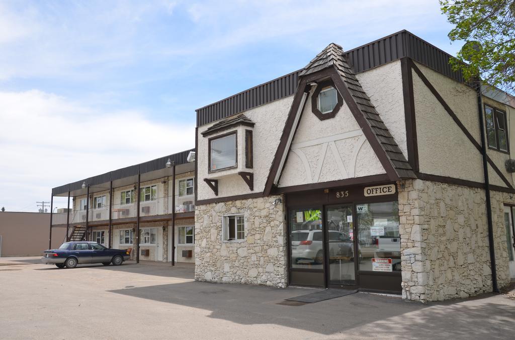 Coachman Inn Regina Exterior photo