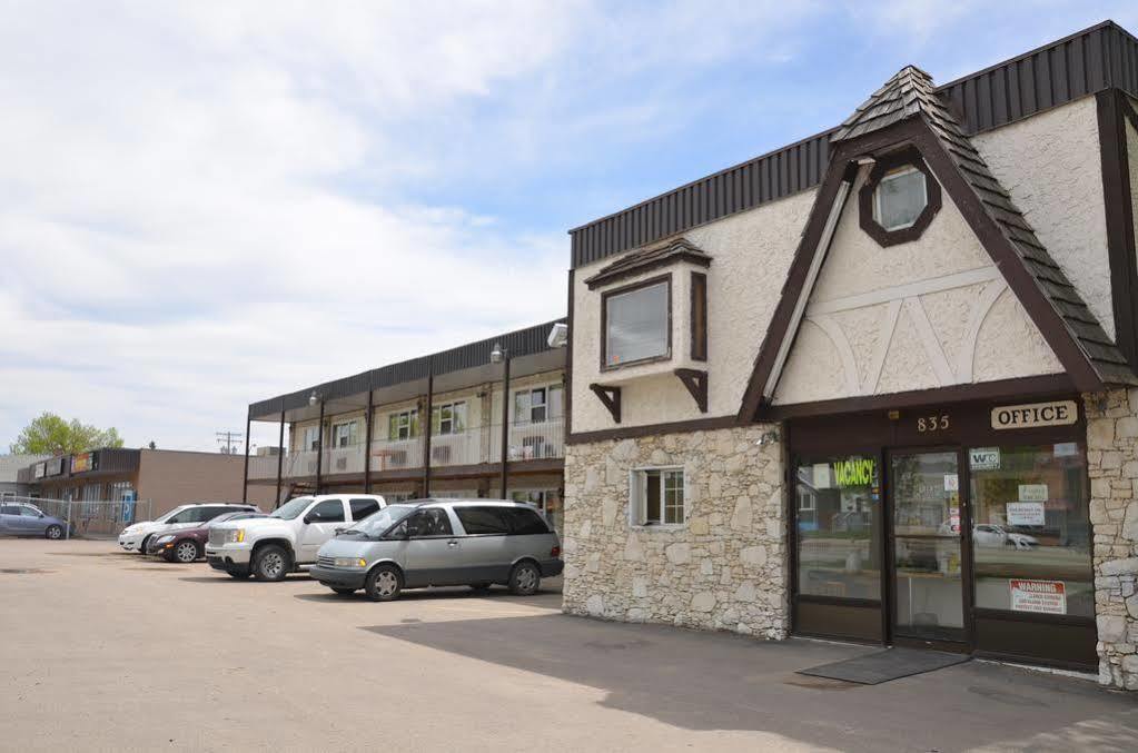 Coachman Inn Regina Exterior photo